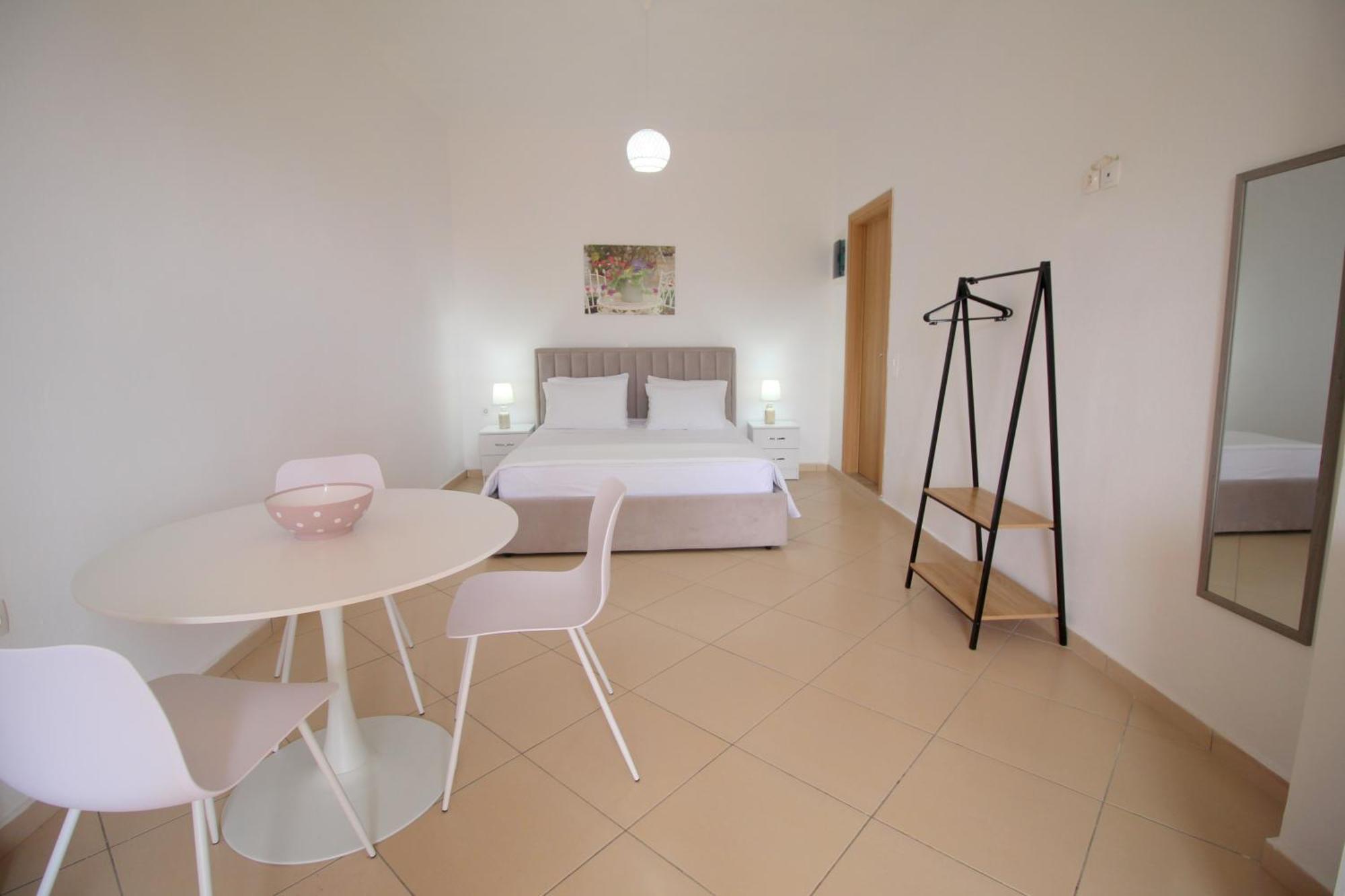Nefeli'S Apartment Himare Exterior foto